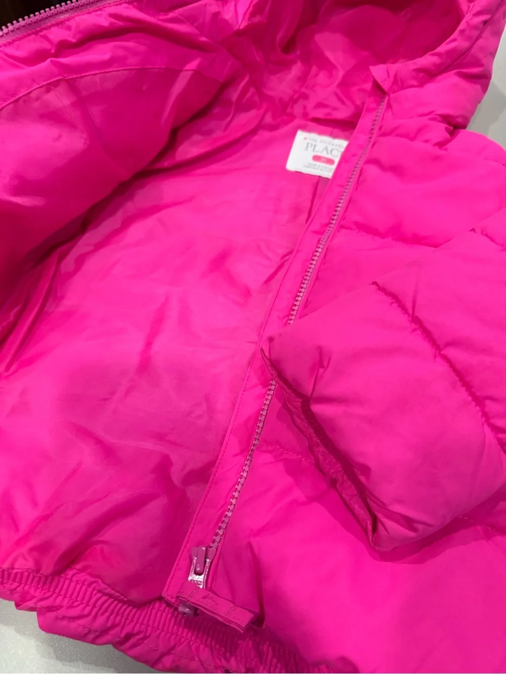 The Children's Place Bright Hot Pink Hooded Puffer Jacket Girls 3T - like new!